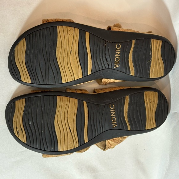 VIONIC Sz 8 Amber Sandals Mixed Media Hook & Loop Closure Orthotic Insole Shoes - Picture 6 of 7